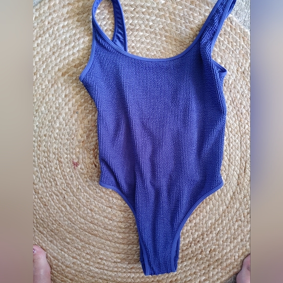 Abercrombie & Fitch cheeky one-piece bathing suit size medium NWT Blue - Picture 3 of 8